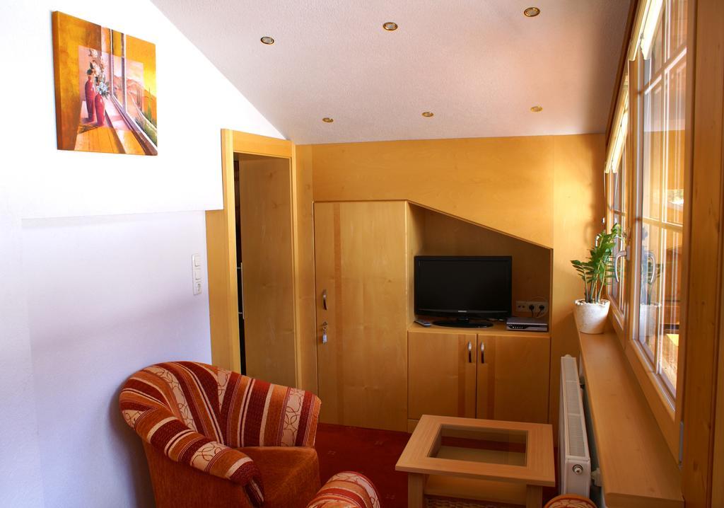 Ferienwohnungen Drexel エルビゲンアップ 部屋 写真